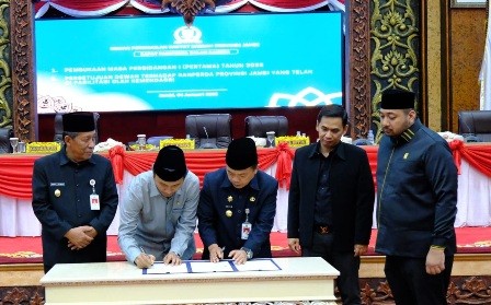 Pemerintah Provinsi  Jambi Ajukan Lima Ranperda