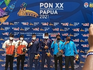 Dayung Jambi Sabet 3 Medali PON XX Papua