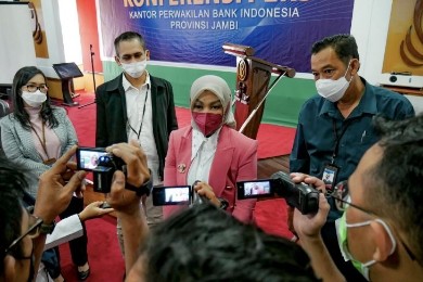 Tukar Uang Baru di Mobil Kas Keliling BI Pakai Aplikasi Pintar