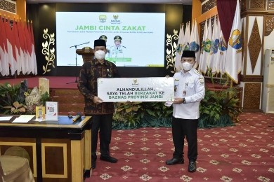 Gubernur Jambi Ajak Masyarakat Salurkan Zakat  melalui Baznas