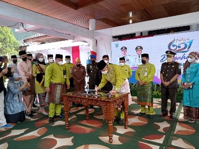 Walikota Fasha Resmikan 12 Infrastruktur Kota Jambi