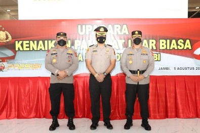 Kapolda Jambi Pimpin Upacara KPLB Anggota Polri Polda Jambi 