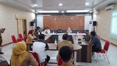 Pansus DPRD Kota Jambi Dipimpin Kemas Faried Alfarelly  Sidak ke LABKESDA.