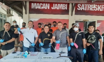 Satreskrim Polresta Jambi dan  Ditreskrimum Polda Jambi Bekuk 15 Orang Geng Motor