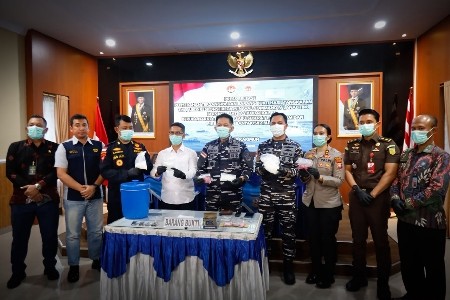 TNI AL Gagalkan Penyelundupan Narkotika Diperairan Takong Hiu, Bupati Berikan Apresiasi Kepada APH