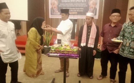 SMSI Provinsi Jambi Buka Bersama Perkuat Silaturahmi Hingga Potong Tumpeng HUT SMSI ke-8