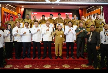 Gubernur Al Haris Terima Penghargaan Jambi Jadi Provinsi ke-6 Lengkapi Tim Tanggap Insiden Siber, Tegaskan Perkuat Ketahanan Digital Daerah