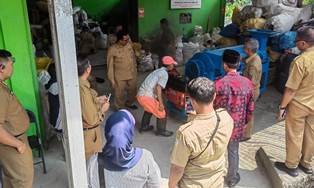 Pemkot Jambi Serahkan Bantuan Mesin Gibrik