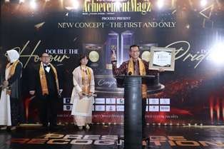 Kepala BPPRD Kota Jambi Raih Penghargaan Inspiring Professional & Leadership Awards 2026