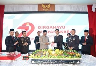 hutbayang.jpg
