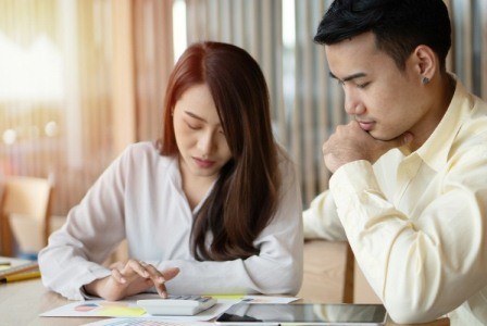 Peran Pendidikan Keuangan dalam Membangun Kemandirian Finansial Generasi Muda Indonesia