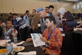 Melalui Revitalisasi Satuan Pendidikan dan Digitalisasi Pembelajaran, Wawako Diza : Perlu Filterisasi di Tengah Distorsi Informasi