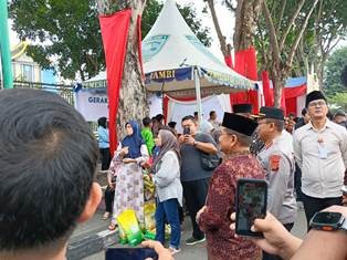 Maulana Apresiasi Gerakan Pangan Murah Polda Jambi