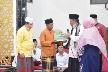 Safari Ramadhan, Sani Bantu Madrasah   50 Juta Rupiah