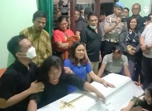 Keluarga Brigadir J Bantah Adanya Pelecehan Seksual Terhadap Istri Komandan