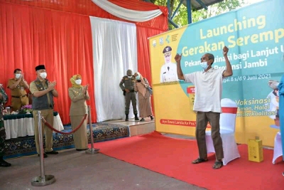 Pj Gubernur Launching Gerakan Serempak Pekan Vaksin Lansia se-Provinsi Jambi