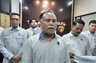Mantan Kadis Pendidikan Provinsi Jambi Varial Adhi Putra Jadi Tersangka Korupsi DAK