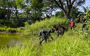 Kolaborasi Perkuat Ketahanan Pangan, TMMD 129 Bojonegoro Tabur 11 Ribu Benih Ikan