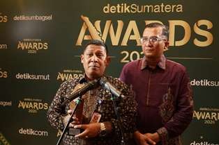 Pro Jambi Cerdas Raih Pengakuan di detikSumatera Awards 2026, Gubernur Al Haris Komitmen Perkuat Akses Pendidikan