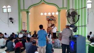 Bupati Tanjabtim Safari Ramadhan ke Lambur I Muara Sabak Timur